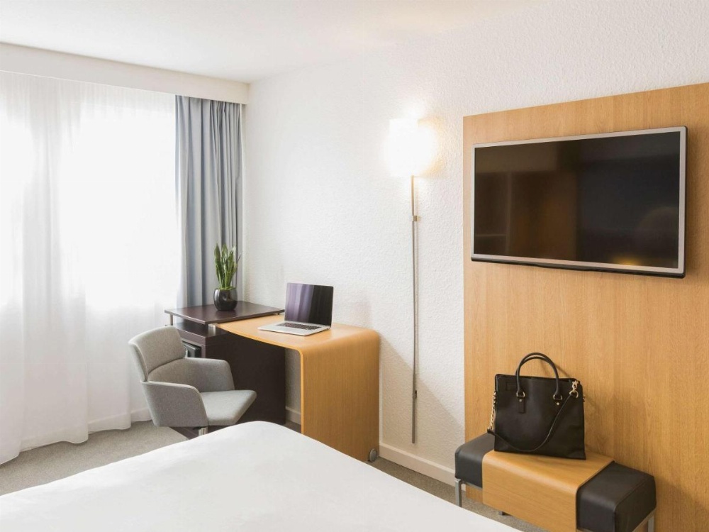 Room image 2